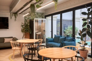 Bureau privé - 75008 - 9 postes - 6210€