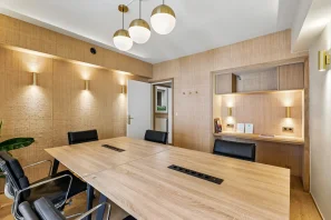 Bureau privé - 75019 - 5 postes - 1350€