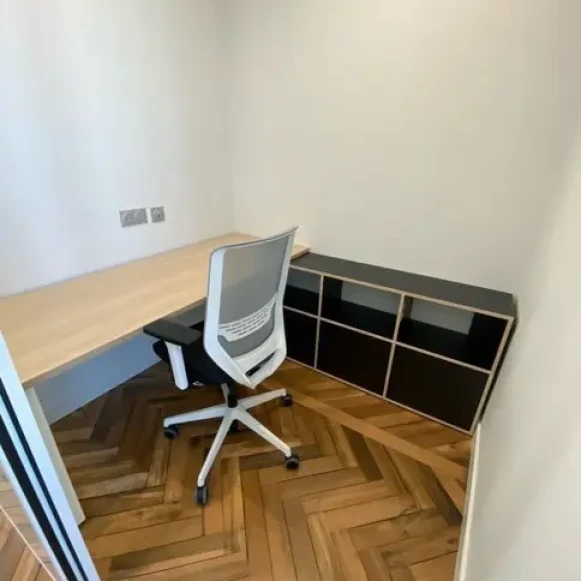 Bureau privé 4 m² 1 poste Coworking  La Baule-Escoublac 44500 - photo 2