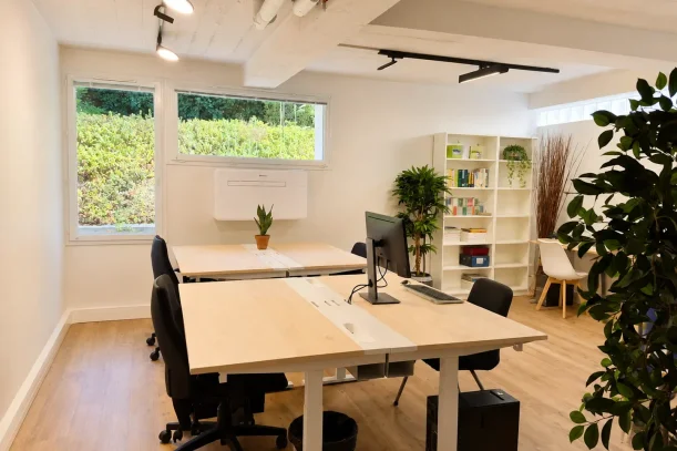 Bureau privé - 75005 - 5 postes - 1900€