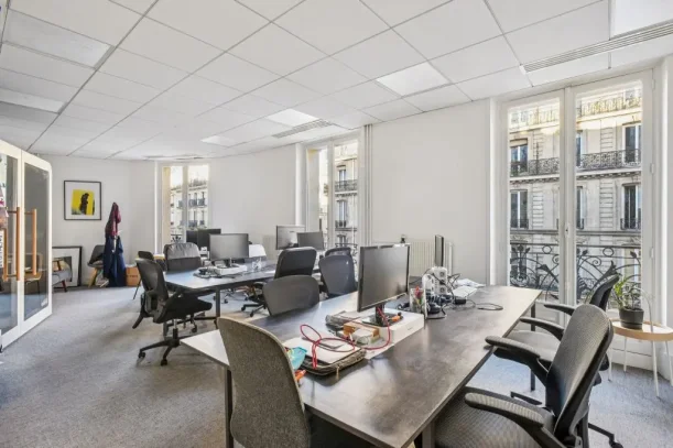Bureau privé - 75009 - 12 postes - 5290€