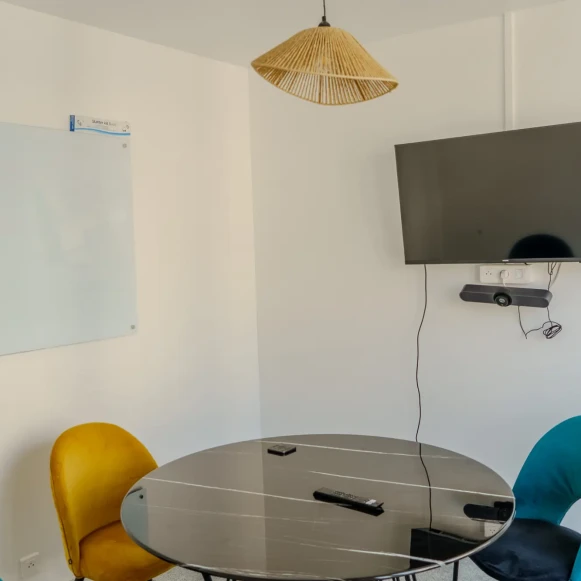 Open Space  6 postes Location bureau Cité Paradis Paris 75010 - photo 6