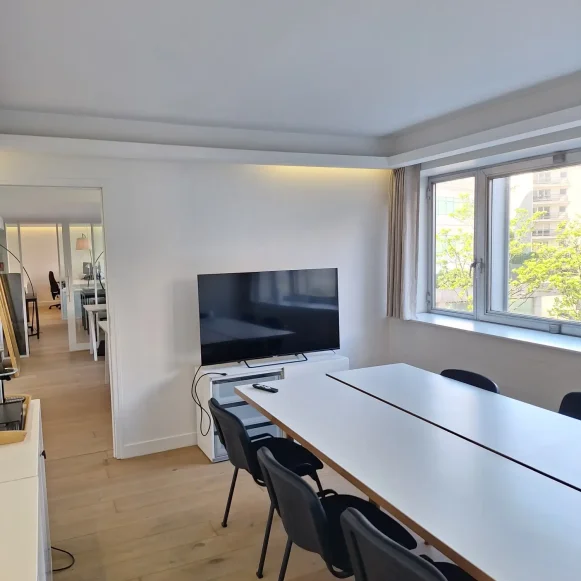 Bureau privé 20 m² 4 postes Location bureau Quai du Président Paul Doumer Courbevoie 92400 - photo 2