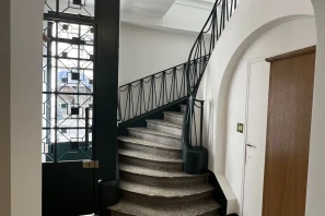 Bureau privé - 75008 - 1 poste - 600€