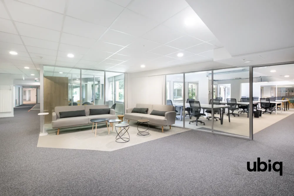 Bureau privé - 75012 - 20 postes - 7000€