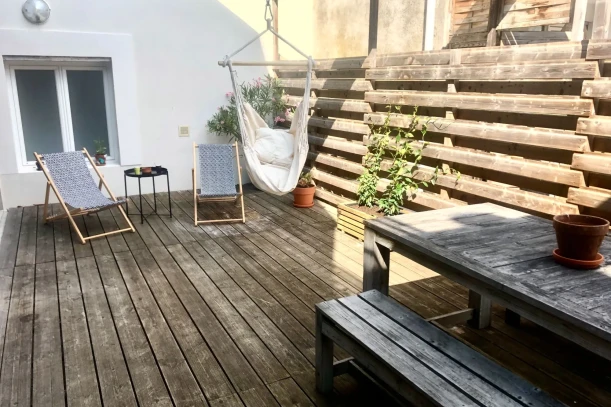 Open Space - 37000 - 6 postes - 225€