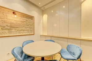 Espace indépendant - 75002 - 18 postes - 9000€