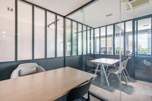 Bureau privé - 94210 - 1 poste - 450€