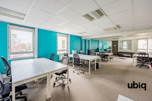 Espace indépendant - 75013 - 20 postes - 6000€