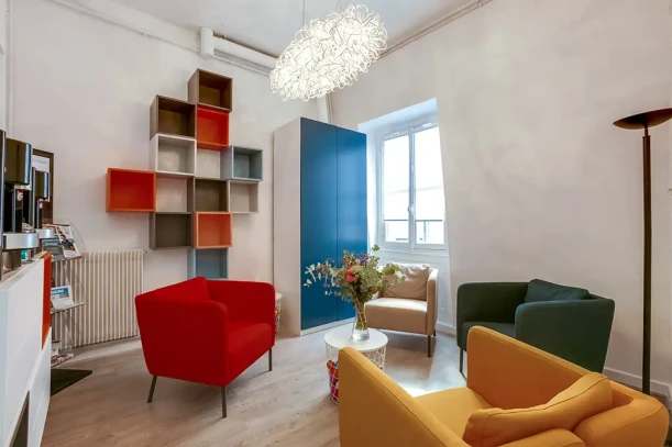 Bureau privé - 75001 - 1 poste - 890€