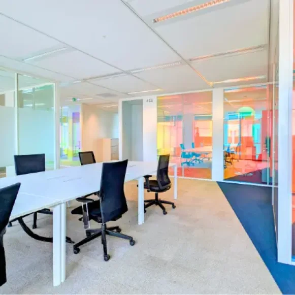 Bureau privé 25 m² 4 postes Coworking Avenue Aristide Briand Arcueil 94110 - photo 7
