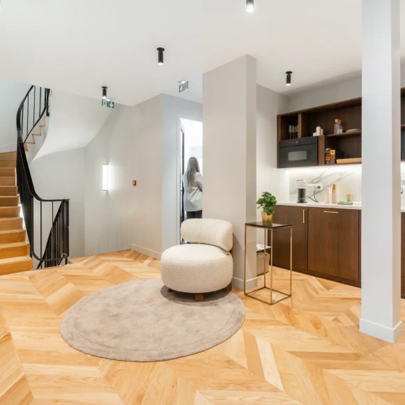 Espace indépendant 926 m² 100 postes Coworking Rue Cortambert Paris 75016 - photo 9