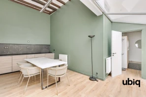 Espace indépendant - 75008 - 12 postes - 8500€