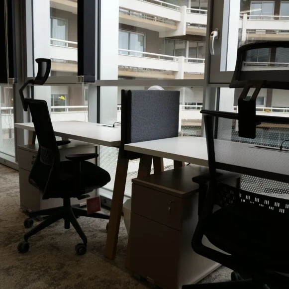 Bureau privé 20 m² 3 postes Location bureau Rue Grand Rabbin Haguenauer Nancy 54000 - photo 1