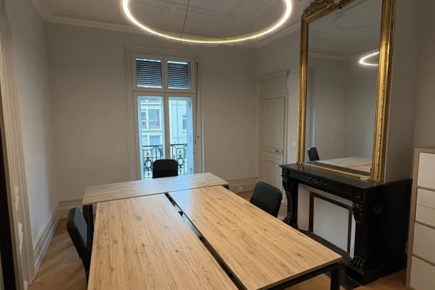Bureau privé - 67000 - 3 postes - 870€