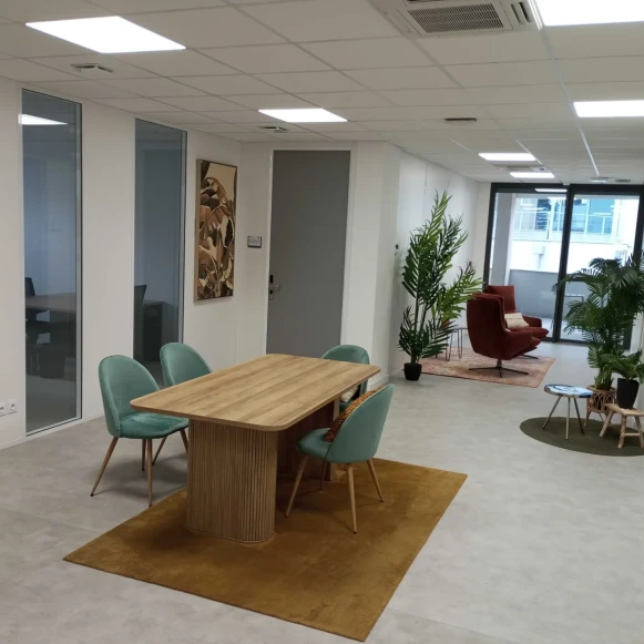 Bureau privé 10 m² 2 postes Location bureau Chemin du Tronchon Dardilly 69570 - photo 4