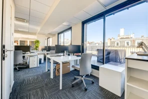 Bureau privé - 75016 - 6 postes - 4900€