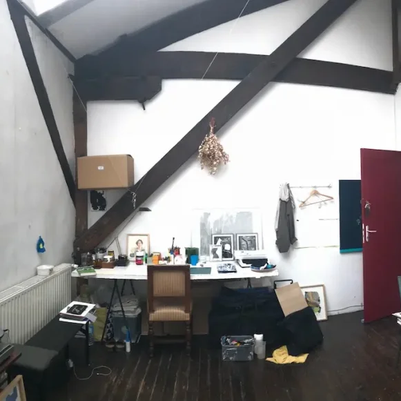 Bureau privé 22 m² 2 postes Location bureau Rue Mariton Saint-Ouen-sur-Seine 93400 - photo 1