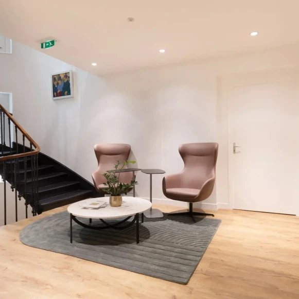 Bureau privé 67 m² 15 postes Coworking Avenue Kléber Paris 75016 - photo 11