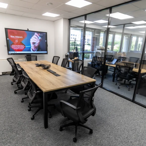 Bureau privé 12 m² 2 postes Location bureau Rue Jacques Daguerre Rueil-Malmaison 92500 - photo 6