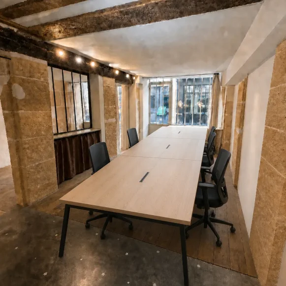 Espace indépendant 70 m² 11 postes Coworking Rue de Montmorency Paris 75003 - photo 3