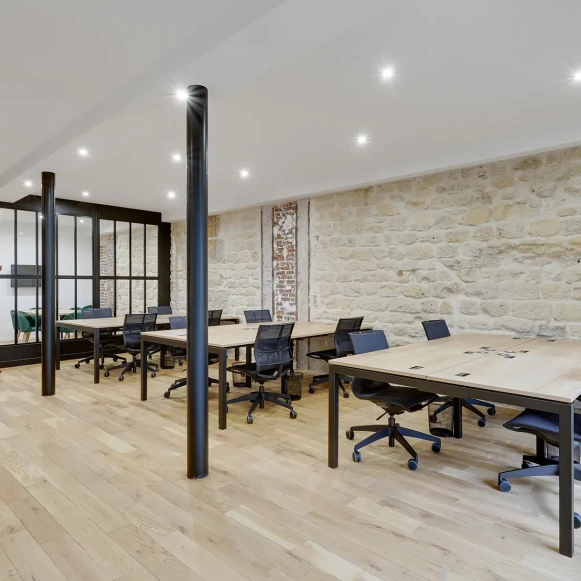 Espace indépendant 200 m² 36 postes Location bureau Boulevard Saint-Martin Paris 75010 - photo 1