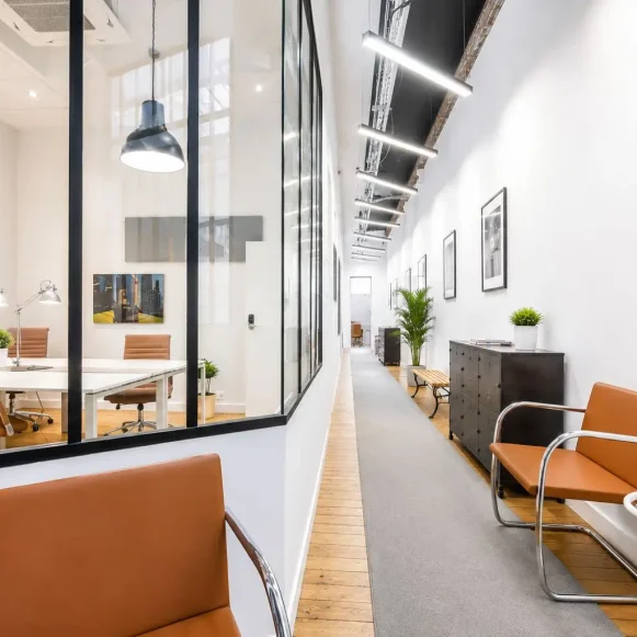 Bureau privé 36 m² 7 postes Location bureau Rue Martel Paris 75010 - photo 2