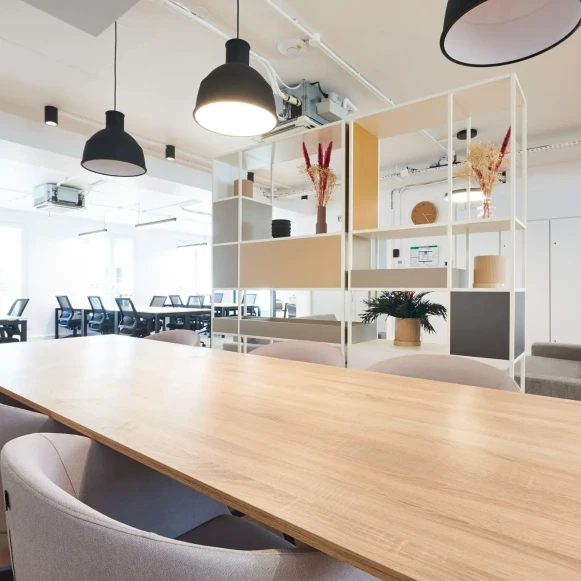 Espace indépendant 172 m² 24 postes Location bureau Rue d'Hauteville Paris 75010 - photo 9