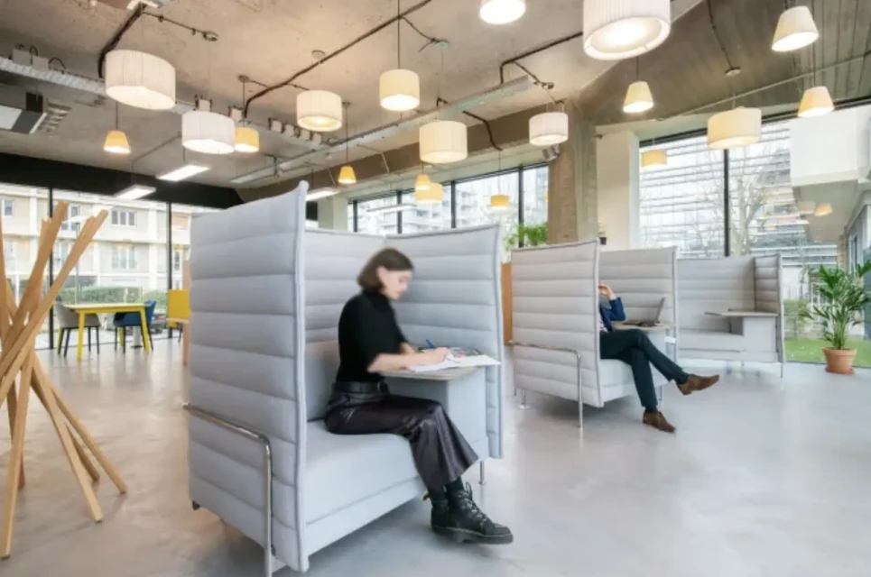 Spaces - Boulogne Billancourt, Pont de Sèvres