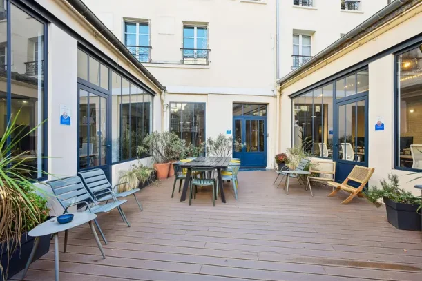 Espace indépendant - 75010 - 40 postes - 24000€