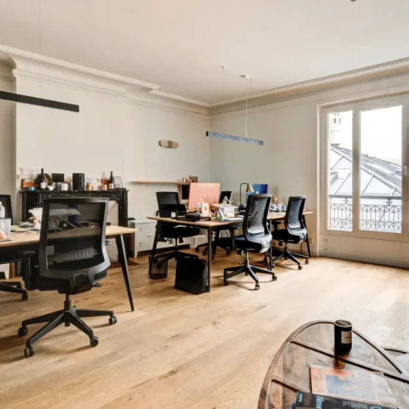 Espace indépendant 55 m² 8 postes Location bureau Rue Tiquetonne Paris 75002 - photo 3