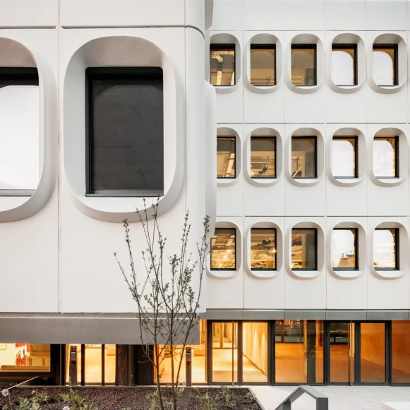Bureau privé 28 m² 7 postes Coworking Rue Cambronne Paris 75015 - photo 10