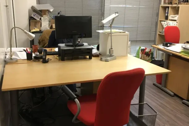 Bureau privé - 91260 - 1 poste - 702.9€