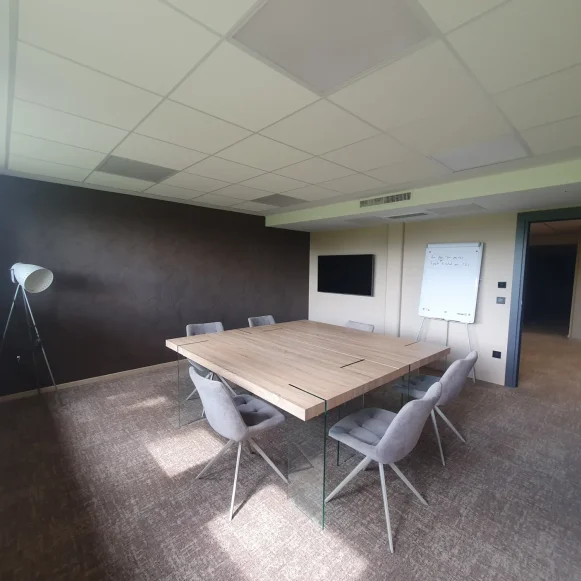 Bureau privé 18 m² 2 postes Location bureau Rue du Parc Oberhausbergen 67205 - photo 4