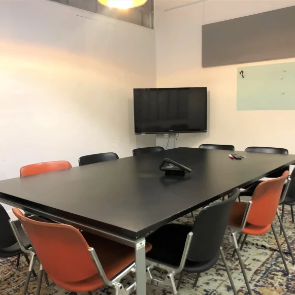 Bureau privé 22 m² 5 postes Coworking Rue Martel Paris 75010 - photo 10