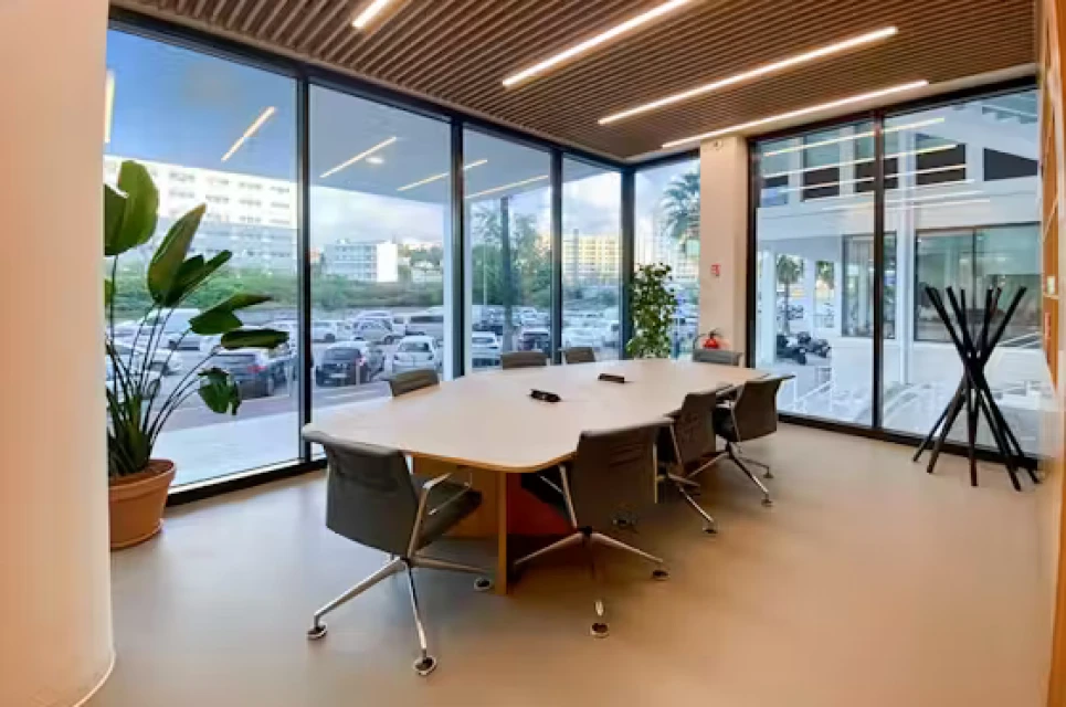 Spaces - Nice, Grand Arenas