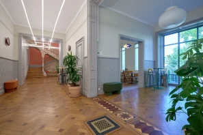 Espace indépendant - 33000 - 42 postes - 16900€