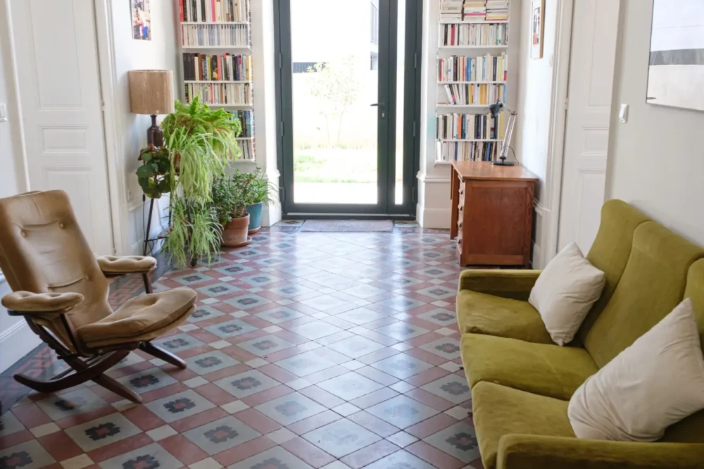 Open Space - 26000 - 6 postes - 120€