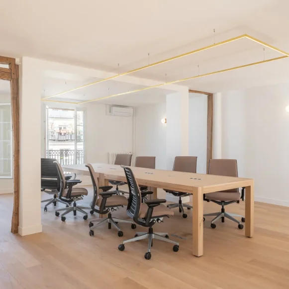 Espace indépendant 300 m² 48 postes Location bureau Boulevard de Sébastopol Paris 75001 - photo 1