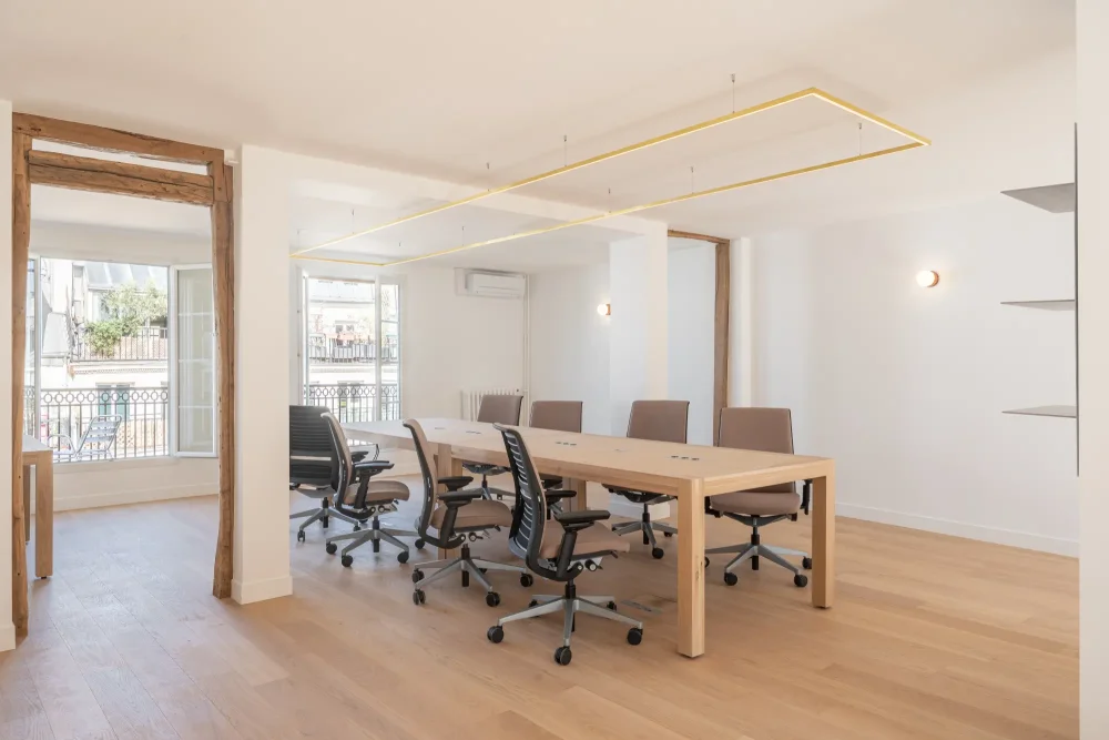 Espace indépendant - 75001 - 48 postes - 30000€
