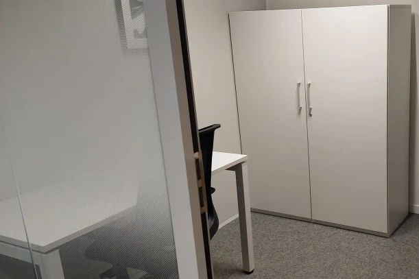 Bureau privé - 75006 - 1 poste - 659€