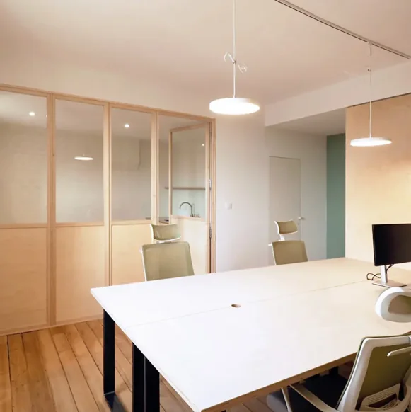 Open Space  6 postes Location bureau Rue Ernest Renan Besançon 25000 - photo 3