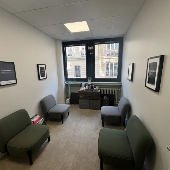Bureau privé 36 m² 9 postes Location bureau Avenue de Villiers Paris 75017 - photo 6