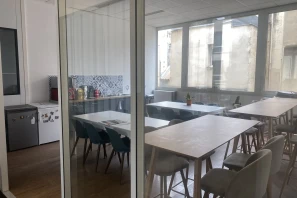 Bureau privé - 33000 - 2 postes - 550€