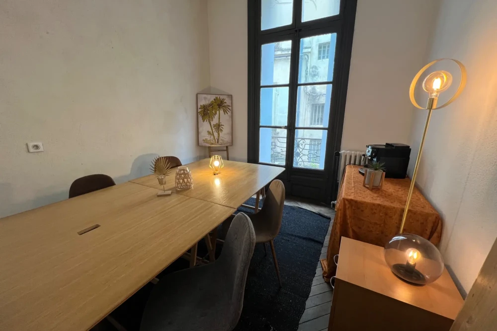 Bureau privé - 34000 - 10 postes - 2800€