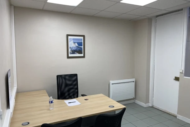 Bureau privé - 75011 - 1 poste - 510€