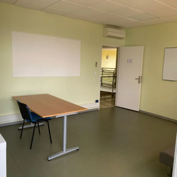 Bureau privé 22 m² 2 postes Location bureau Chemin de la Chasse Colomiers 31770 - photo 4