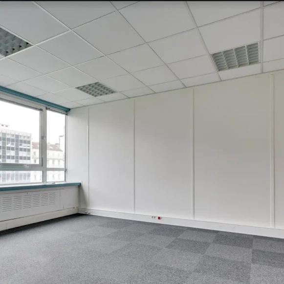 Espace indépendant 275 m² 40 postes Location bureau Avenue Charles de Gaulle Neuilly-sur-Seine 92200 - photo 2