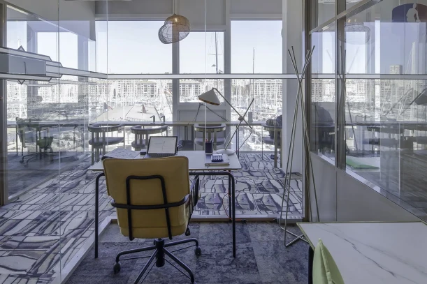 Bureau privé - 13007 - 6 postes - 2390€