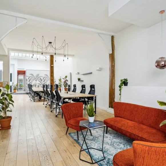 Espace indépendant 252 m² 34 postes Location bureau Rue du Faubourg du Temple Paris 75010 - photo 2